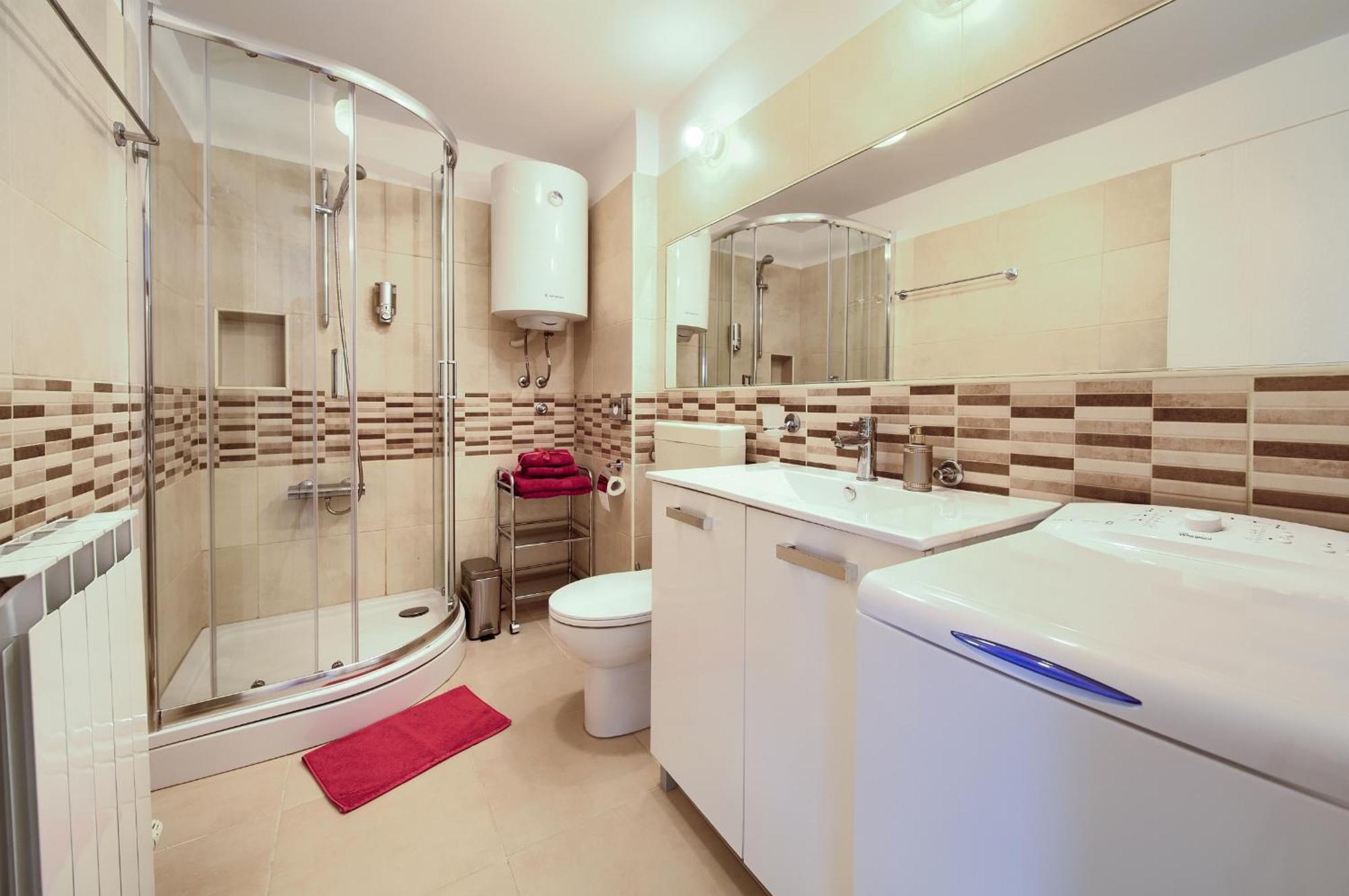 Apartments Six 克拉列维察 外观 照片